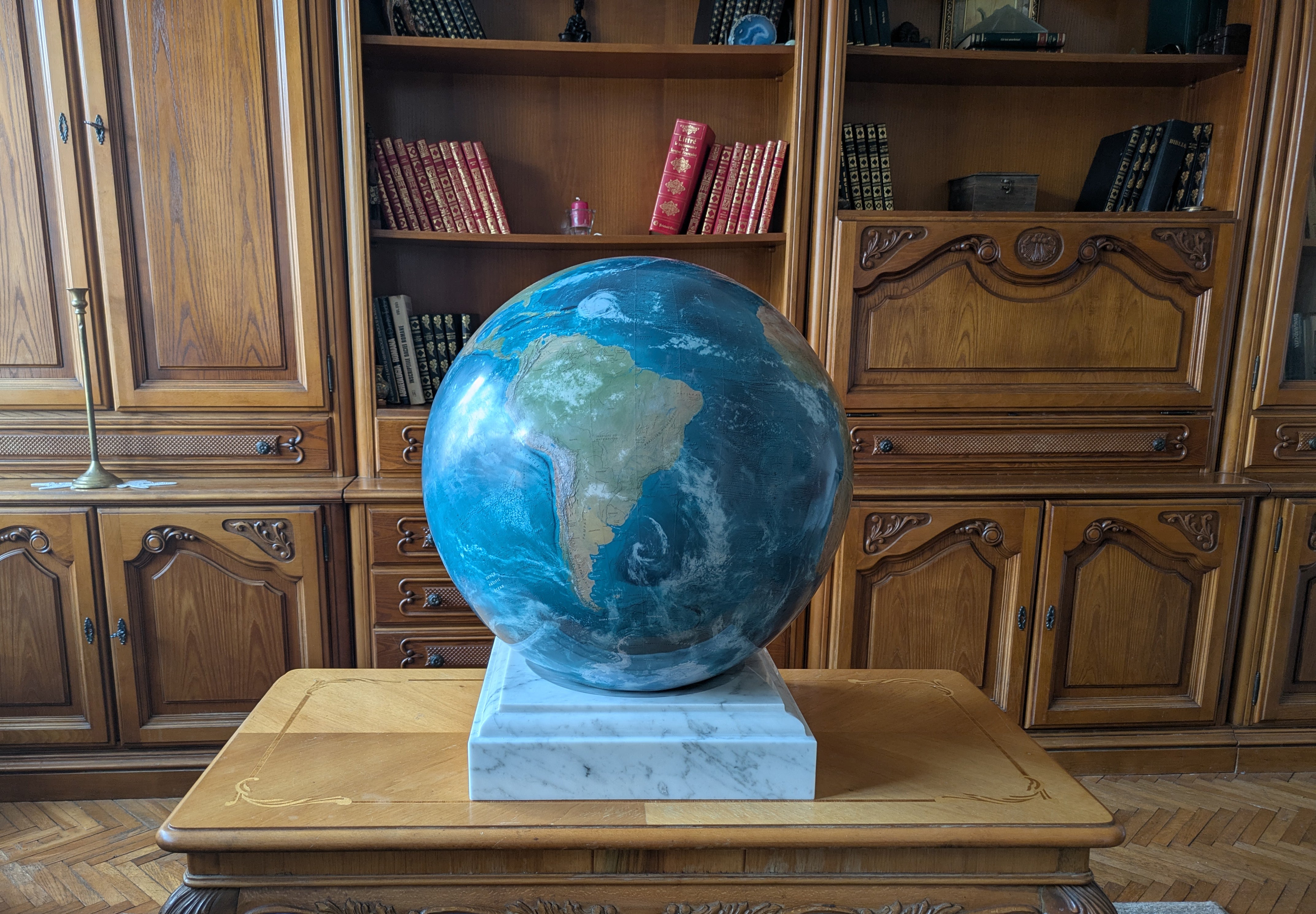 Planet America world globe featuring the newly renamed Gulf of America, formerly the Gulf of Mexico, with detailed political boundaries and modern cartography.